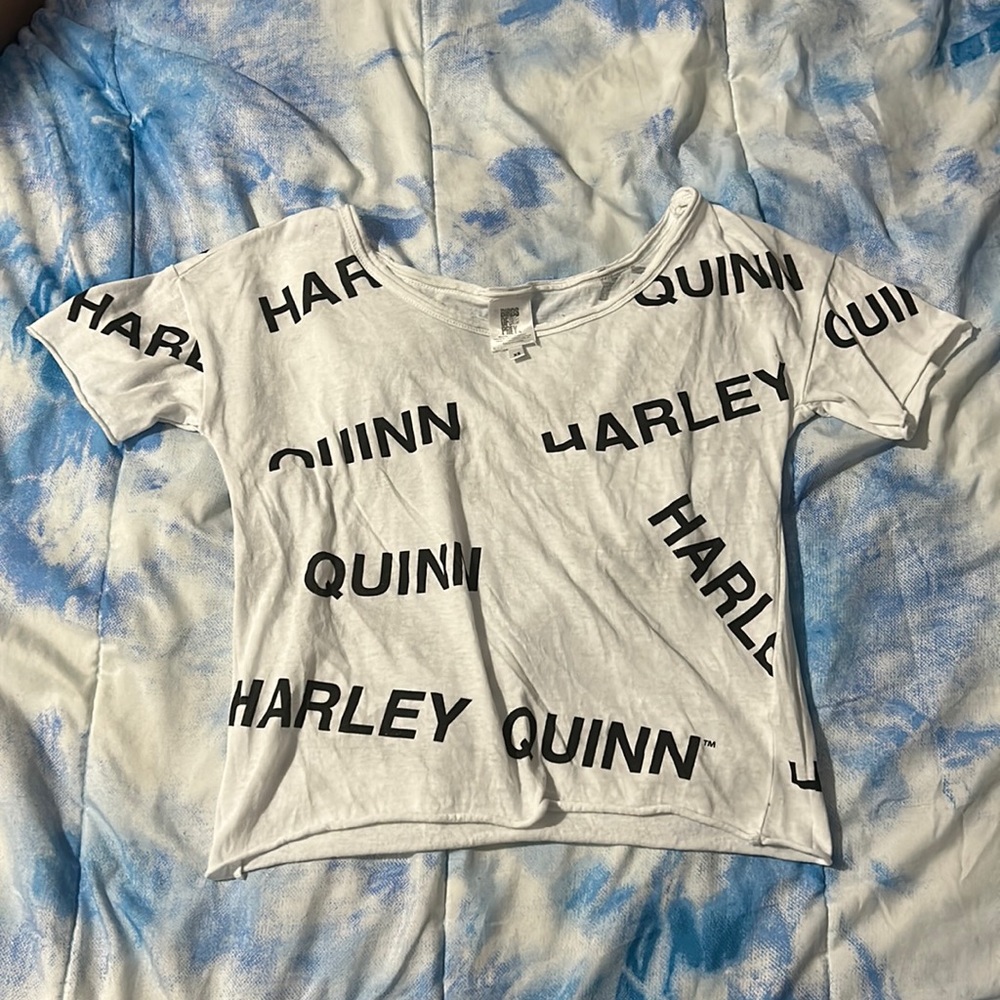 Women’s XS Harley Quinn Crop Top Shirt